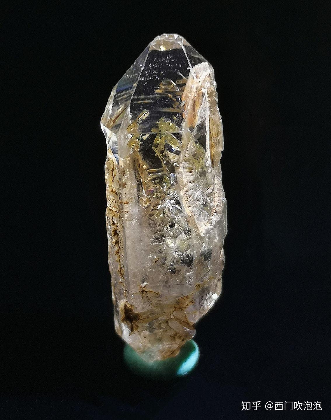 小科普发光的石头宝石矿物的荧光效应