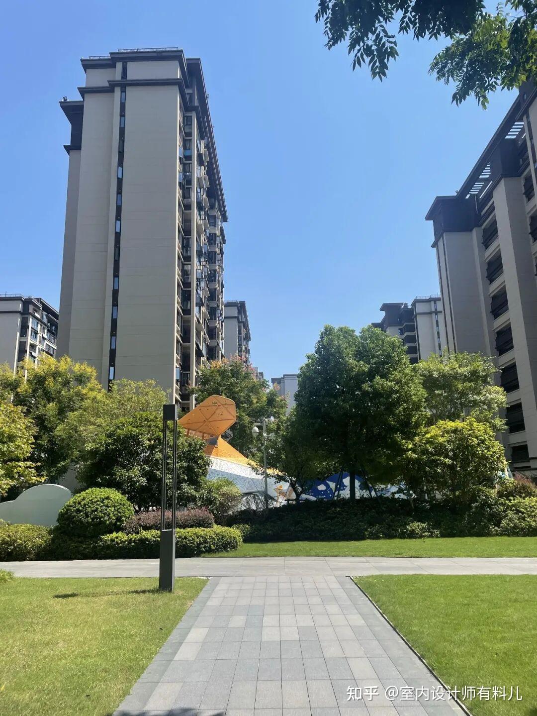 全款买房和贷款30年，区别很大，买房没搞明白，会吃闷亏的！ - 知乎