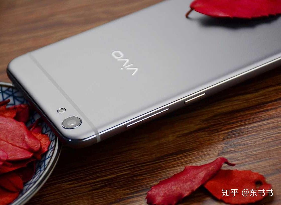 手机vivo x200mini 性能 v2-1cff382dfebca9b23a5980fbdbf68efb_r.jpg