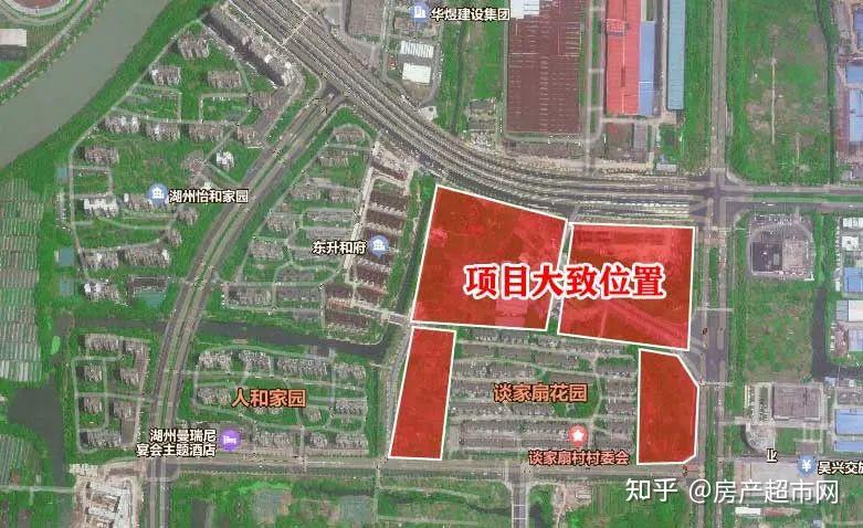 根据批前公示内容,该项目位于湖东西区,项目东侧为三