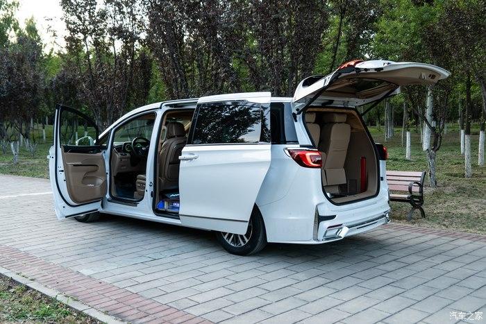 别克gl8改装鸟巢大包围--广州新理念一站式改装