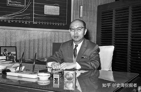 1963年蒋介石提拔严家淦为二把手，为传位蒋经国保驾护航 - 知乎