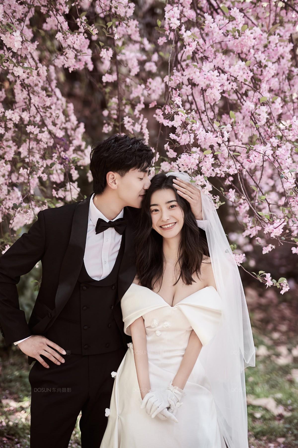 跟紧2021婚纱照关键词让喜欢与合适撞个满怀