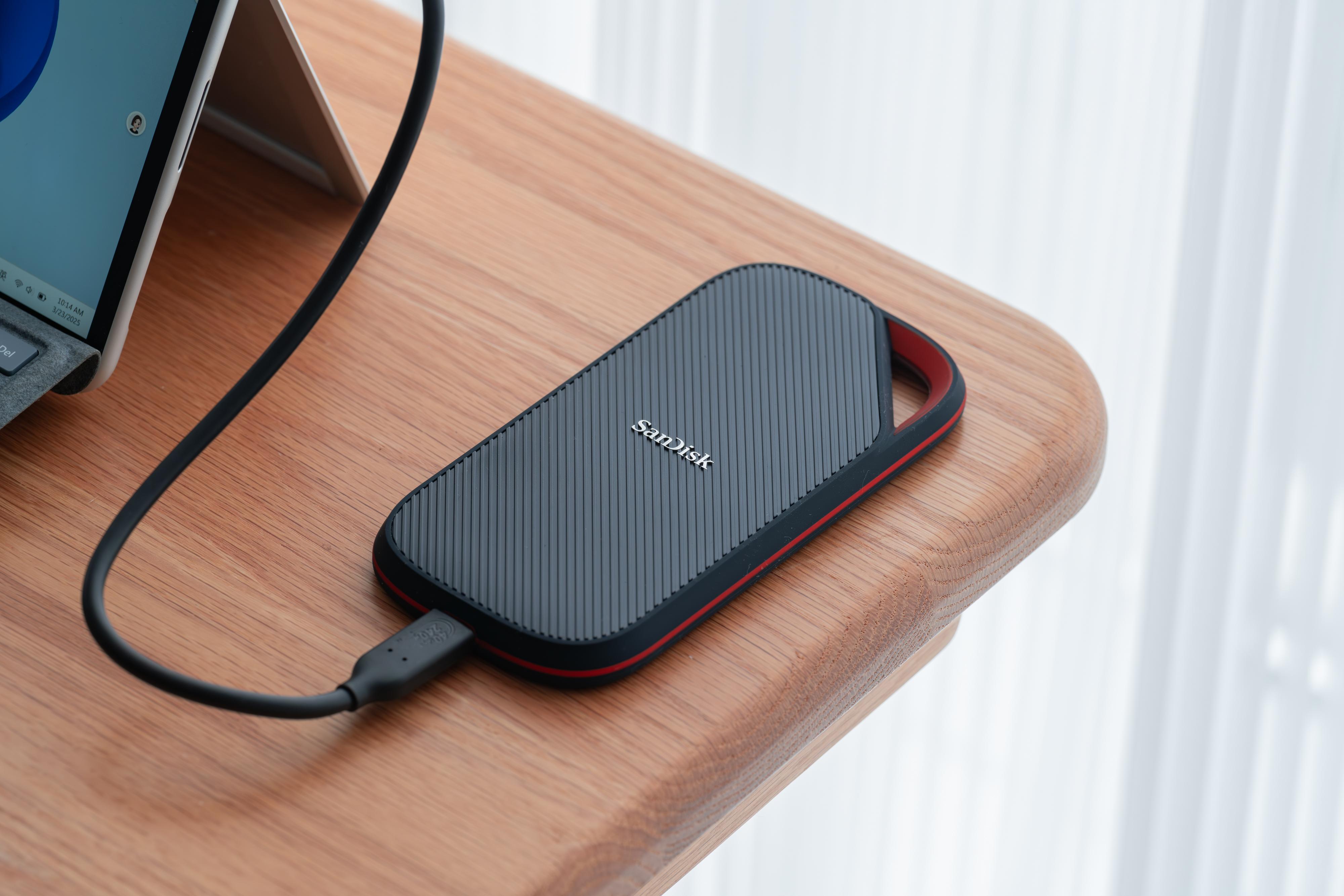 闪迪 E82 至尊超极速：USB 4 + 3800MB/s 峰值性能 移动固态硬盘新纪元 - 知乎