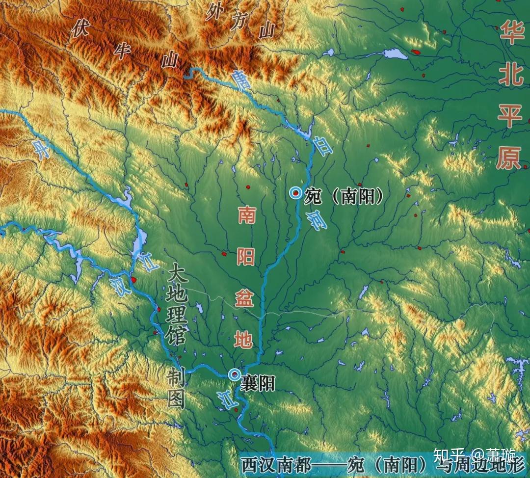 西连秦地,东接吴楚,周围的伏牛山,外方山不高不低,唐白河的水不缓不急