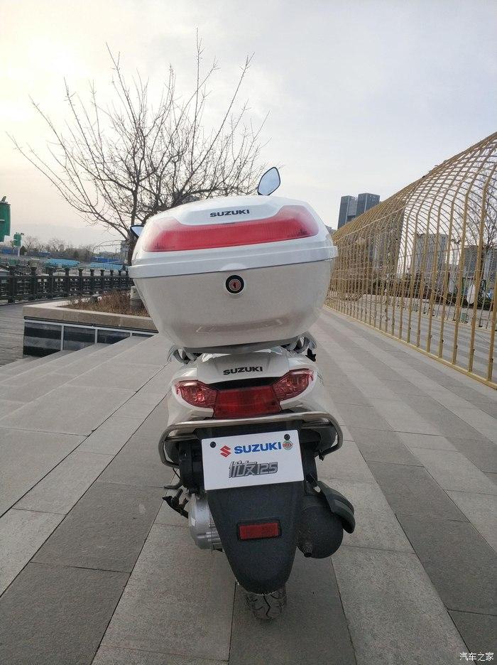 终提口水车,白色高配铃木uu125t-2 - 知乎