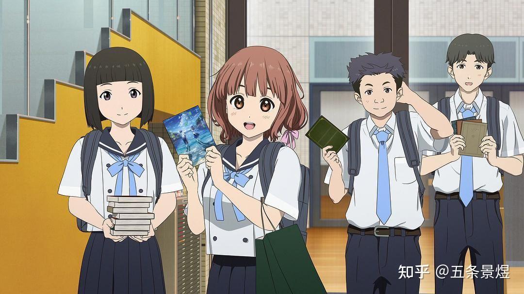 勘解由小路三铃(中间棕发)千古恒久,徐依依(这两个角色在阿尔塔拉内