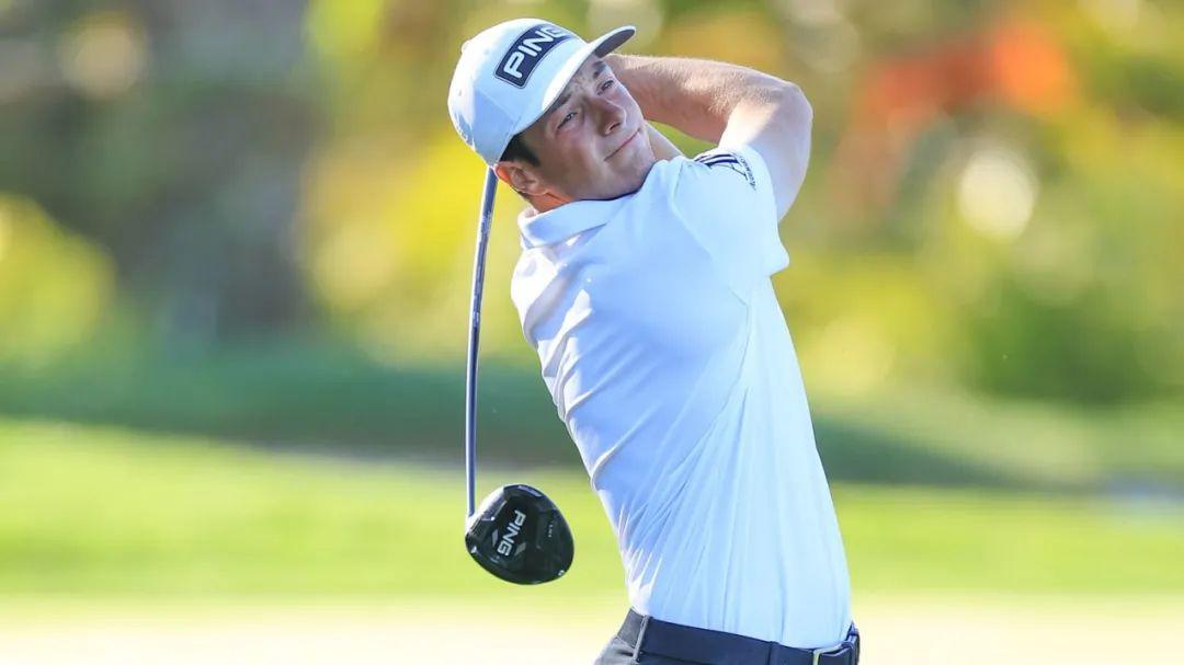 霍夫兰2杆领跑取代小麦拉姆不受首轮影响攀升至t13