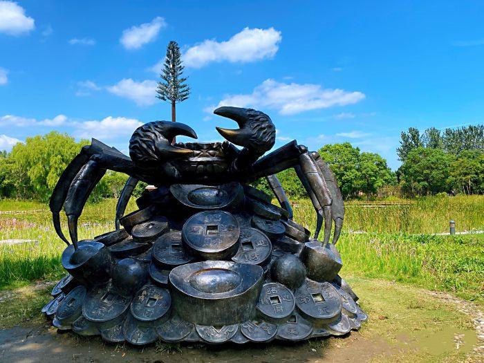 且须饮美酒,乘月醉高台.