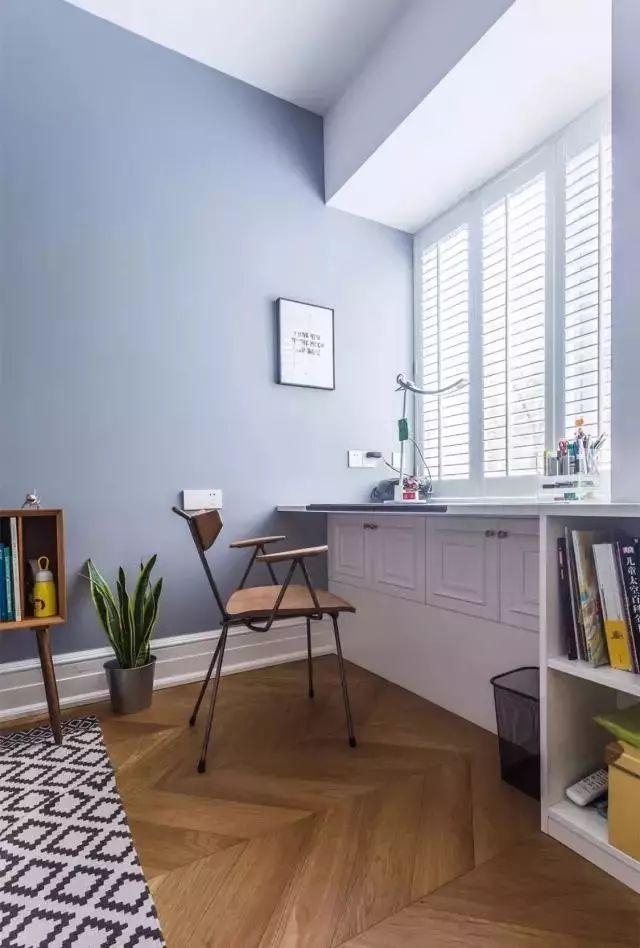 飘窗的窗户可以换吗 v2-1e75915bb507535250c35766e61ec13f_r.jpg