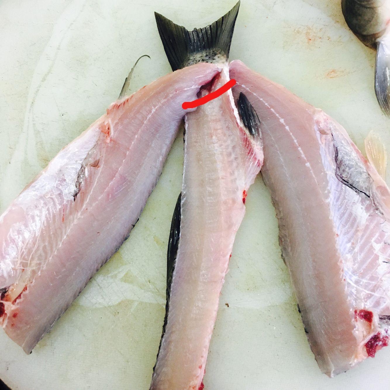 松鼠桂鱼怎么做_松鼠桂鱼的做法_豆果美食
