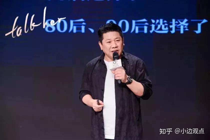 无论是高高在上的女神还是遥不可及的成功人士,都能在杜老板的产品里