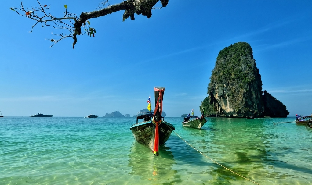 无复杂的出国手续|免签或落地签国家旅游推荐