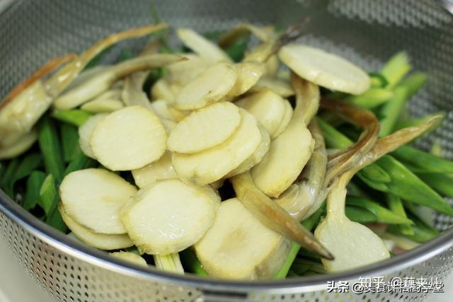 美食計菜譜茨菇炒大蒜