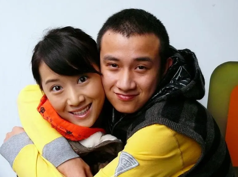 蜗居结局渣女活该当李念落魄街头想起文章的好