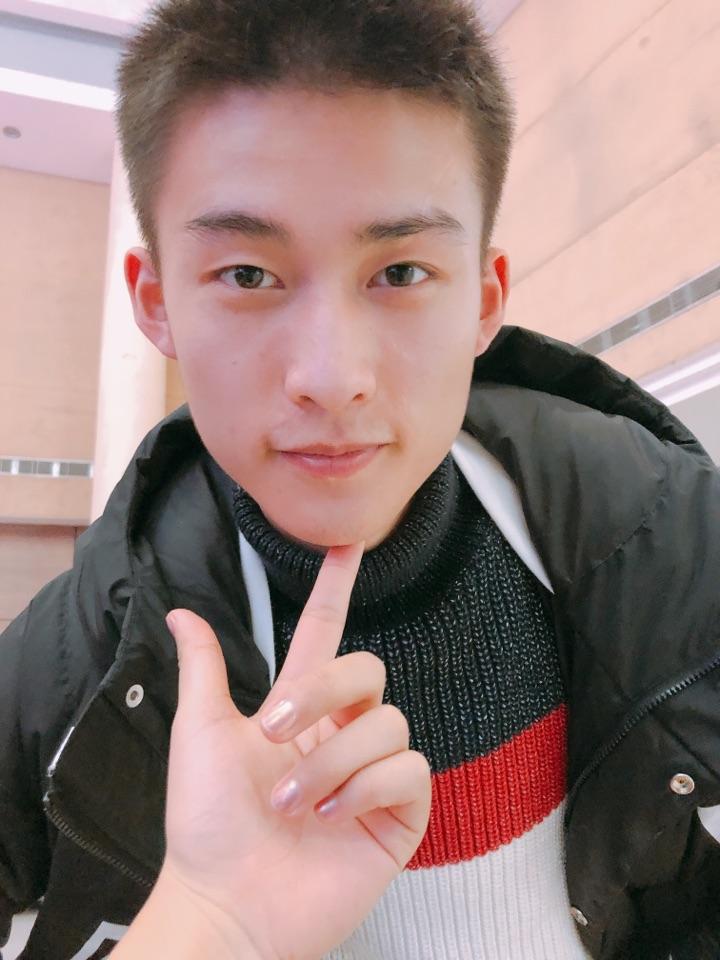 帮男朋友化妆是个怎样的体验?