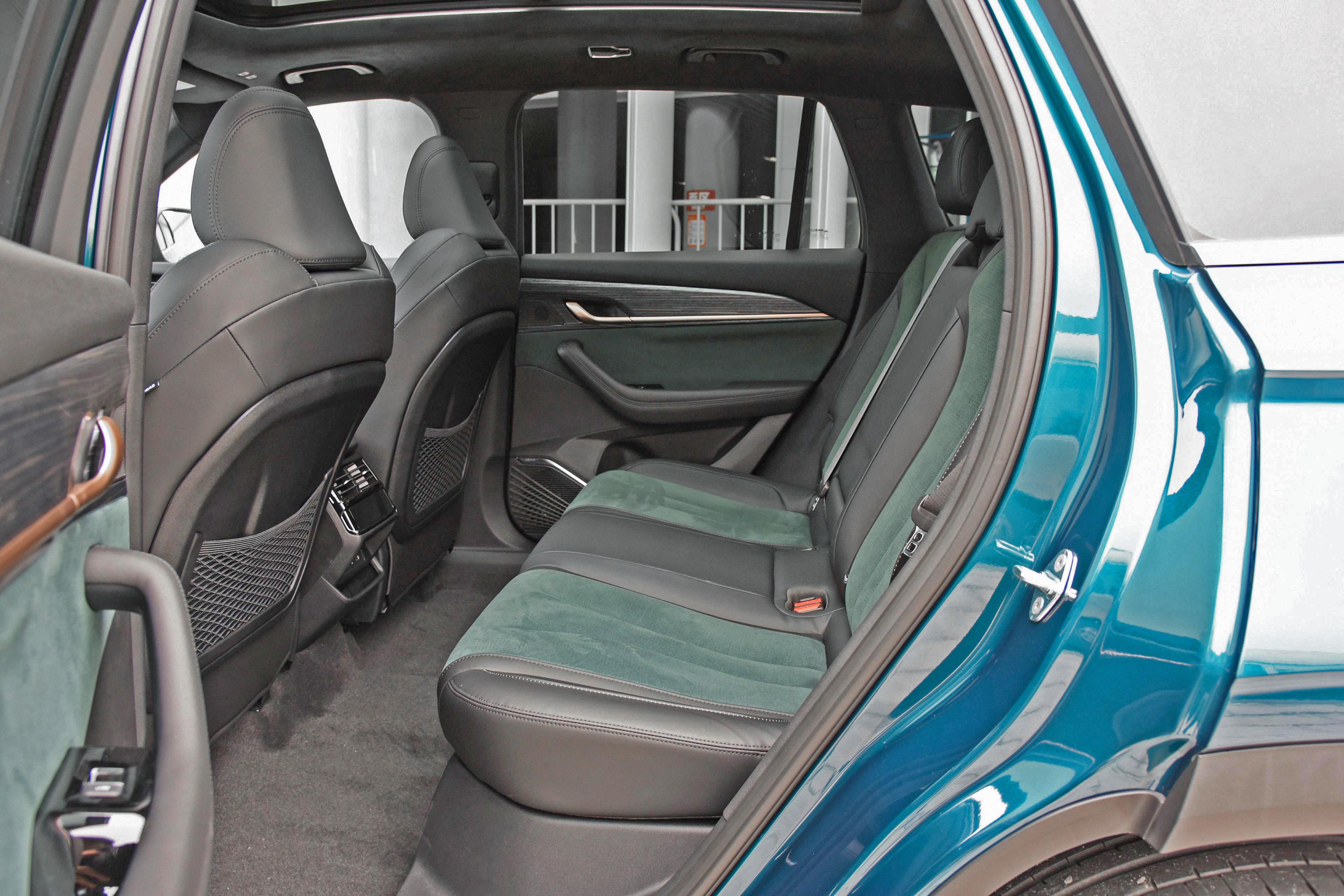 奥迪q5l吉利星越l领衔盘点上海车展带l的大空间热门车型