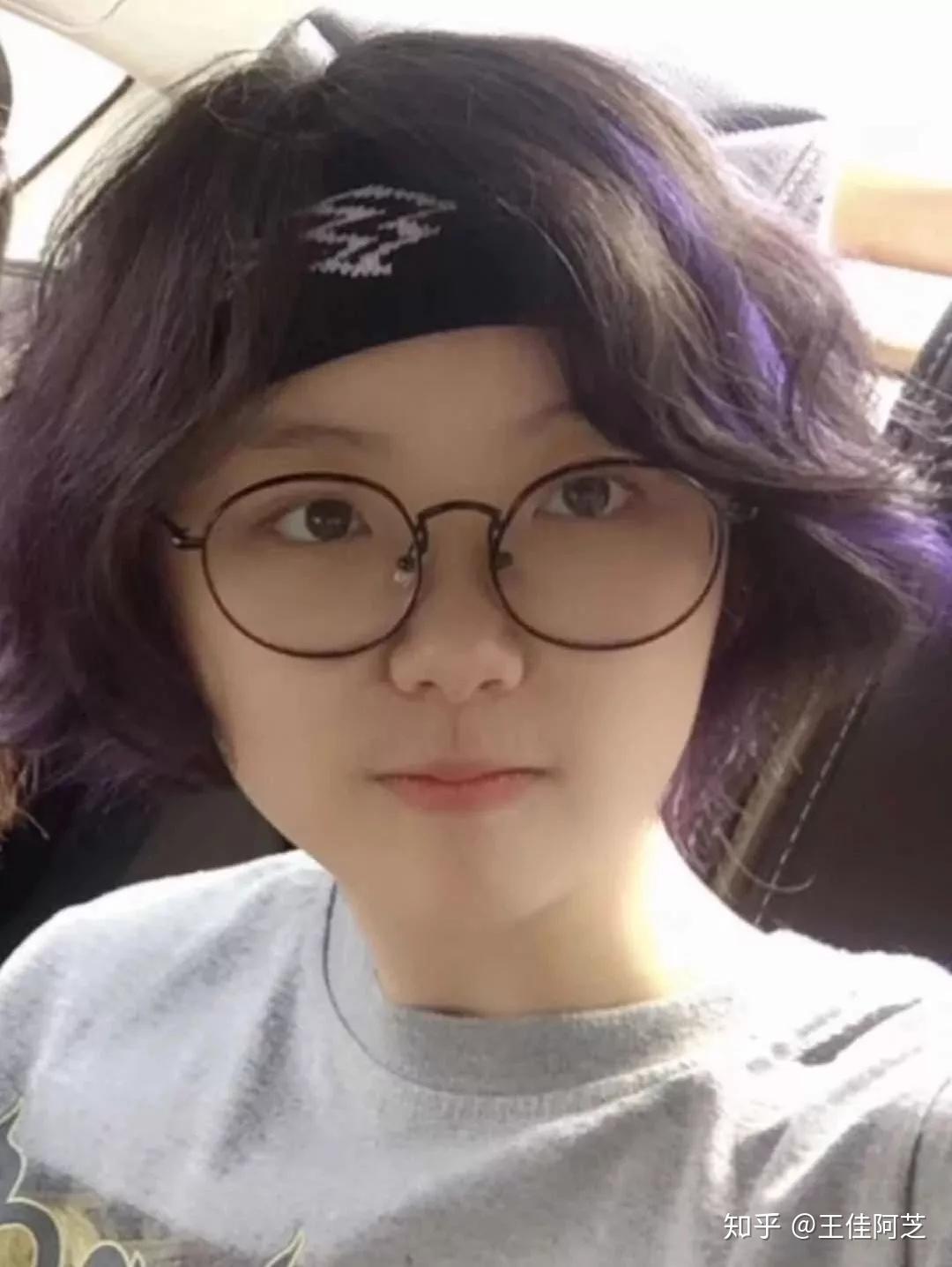 支持你,一方面你要听进去那些建设性意见,全面认识自己,学会扬长补短