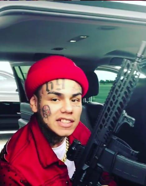 6ix9nie:你弟弟都让人宰了还搁这带货呢?