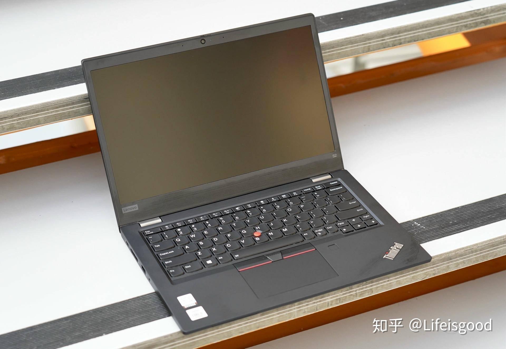 我的2020生产力工具精选集(五)商务精英潮流之选:thinkpad s2开箱体验