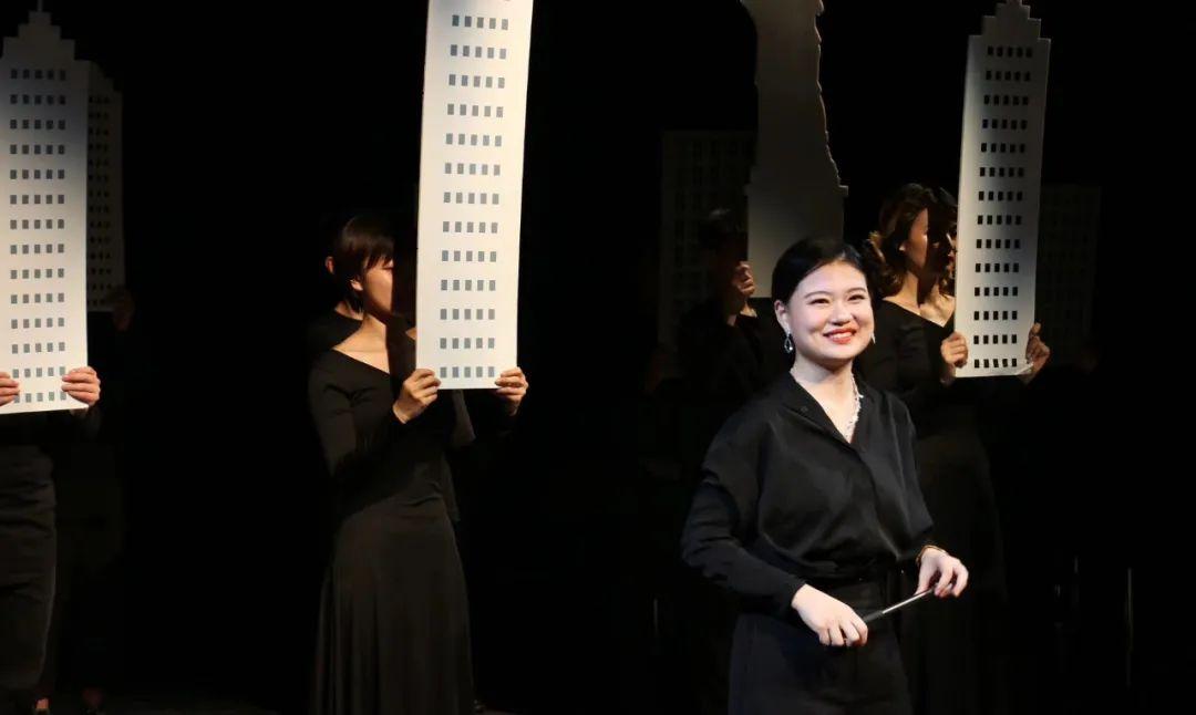 90后编剧温方伊10年前蒋公的面子轰动一时如今把王蒙作品搬上舞台