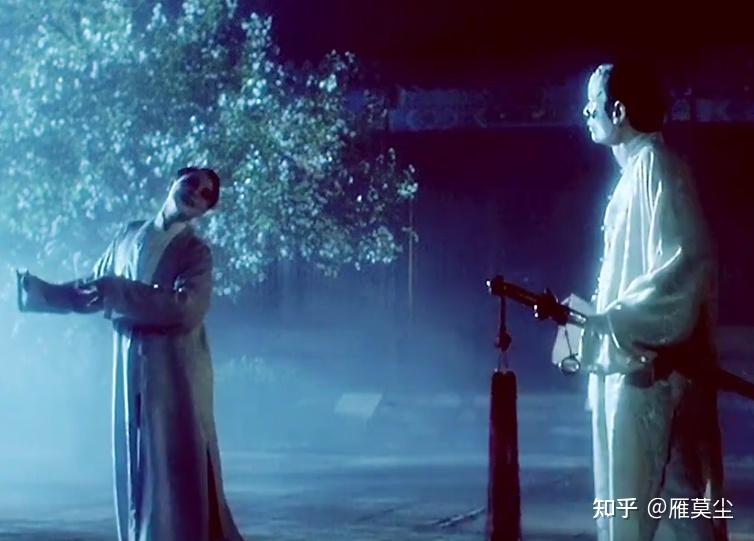 《霸王别姬》原著同是玷污蝶衣,张公公让人同情,袁四爷让人恶心