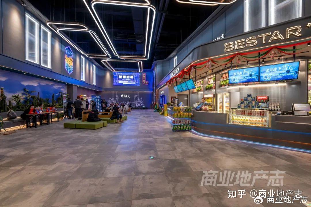 crr直击充满东北热情的长春远大购物中心