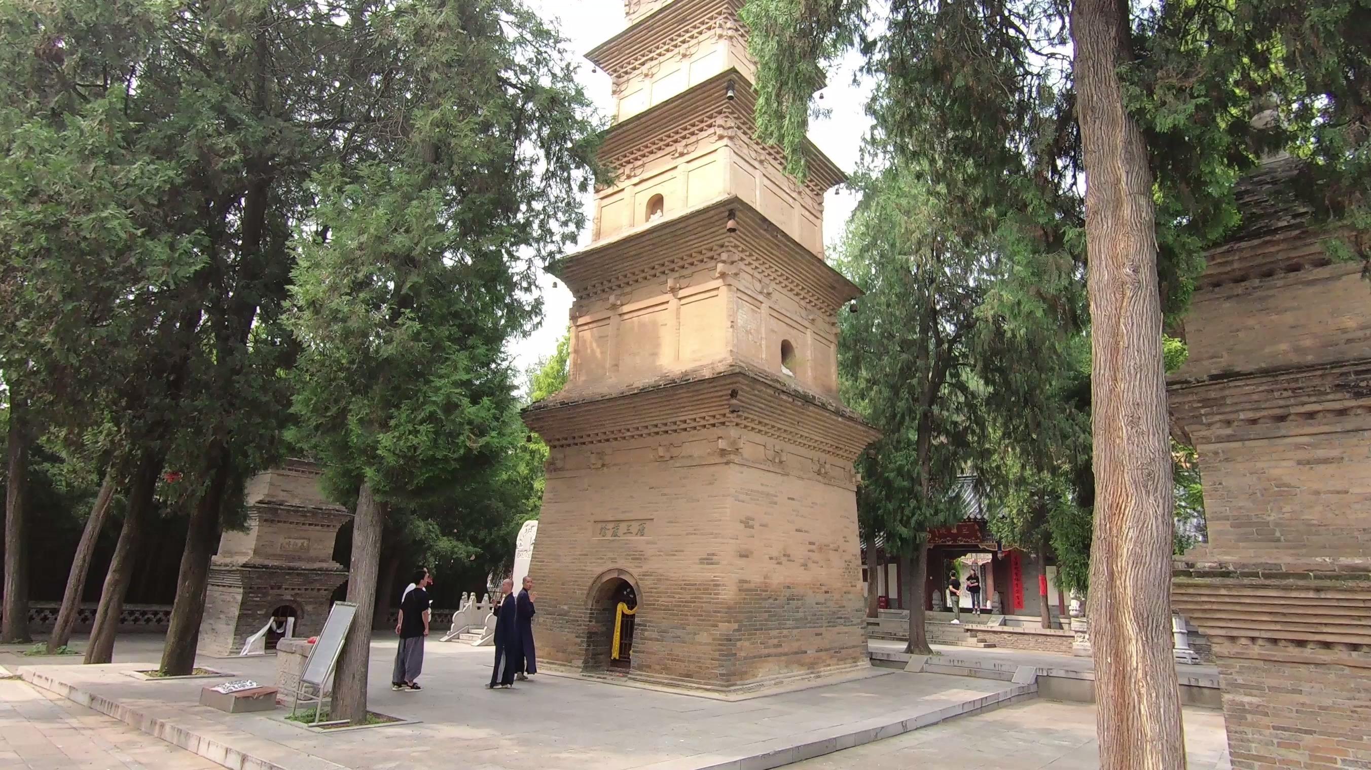 西安大唐不夜城画中人表演,感觉就像欣赏一幅画