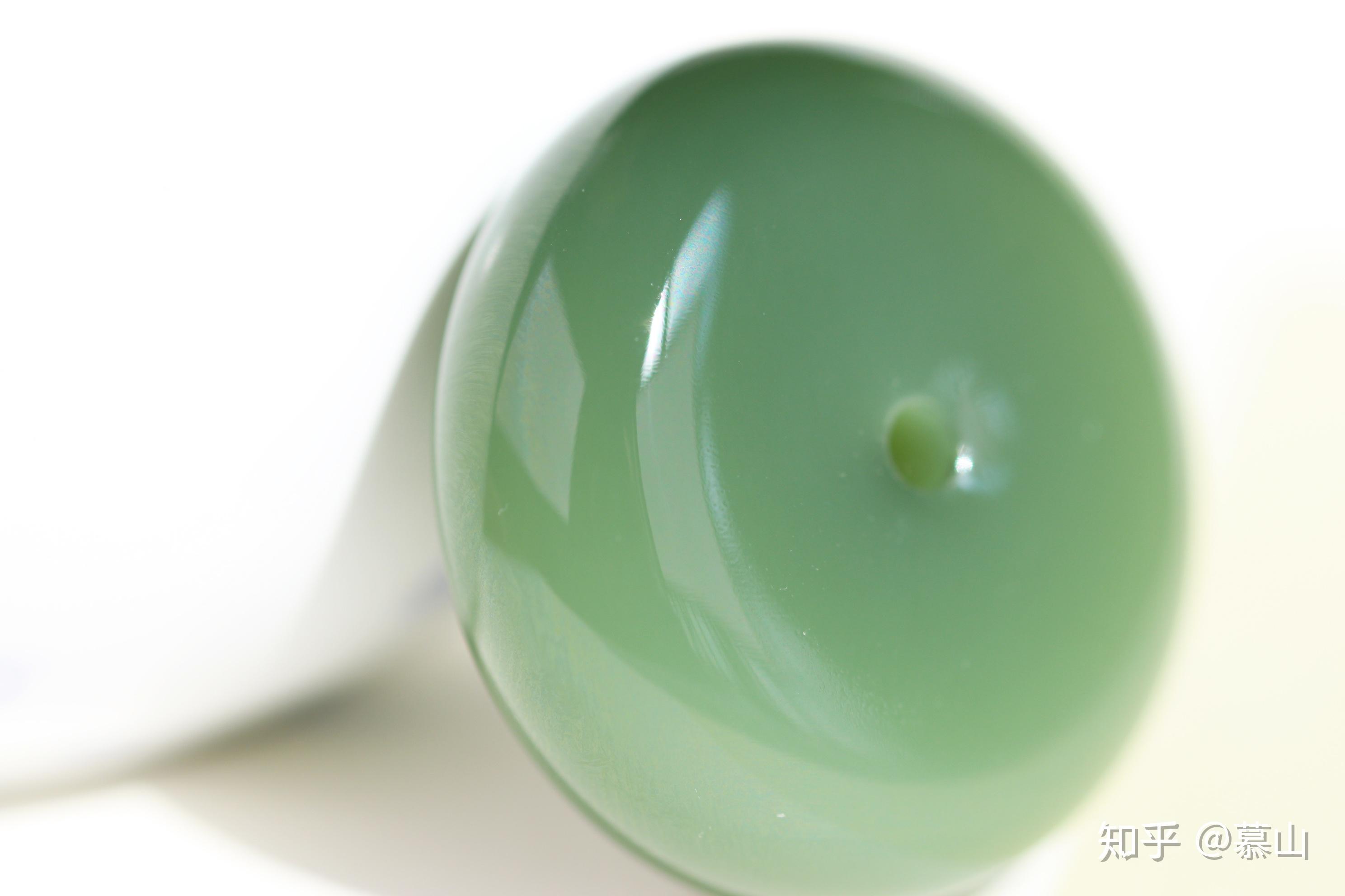 苹果绿跟鸭蛋青这两种颜色你能分得清吗