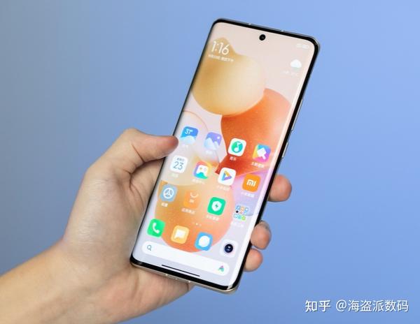 小米civi评测:3200w前置柔光灯拍摄,轻薄高配置,由内而外的灵动美