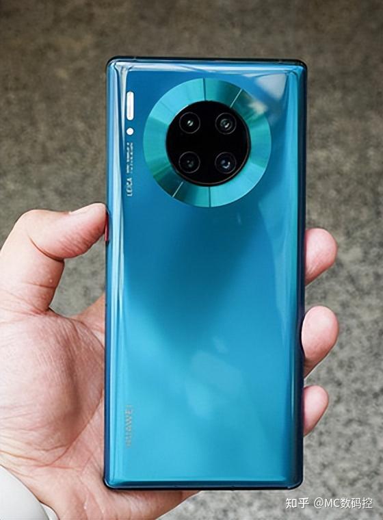 三年前发布的华为mate30放到现在还能打吗分享一下使用体验