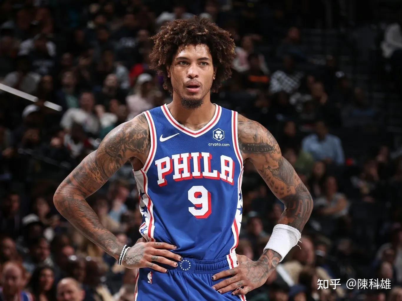 乌布雷被车撞倒住院政府介入调查,莫雷去医院看望,严重就裁掉?