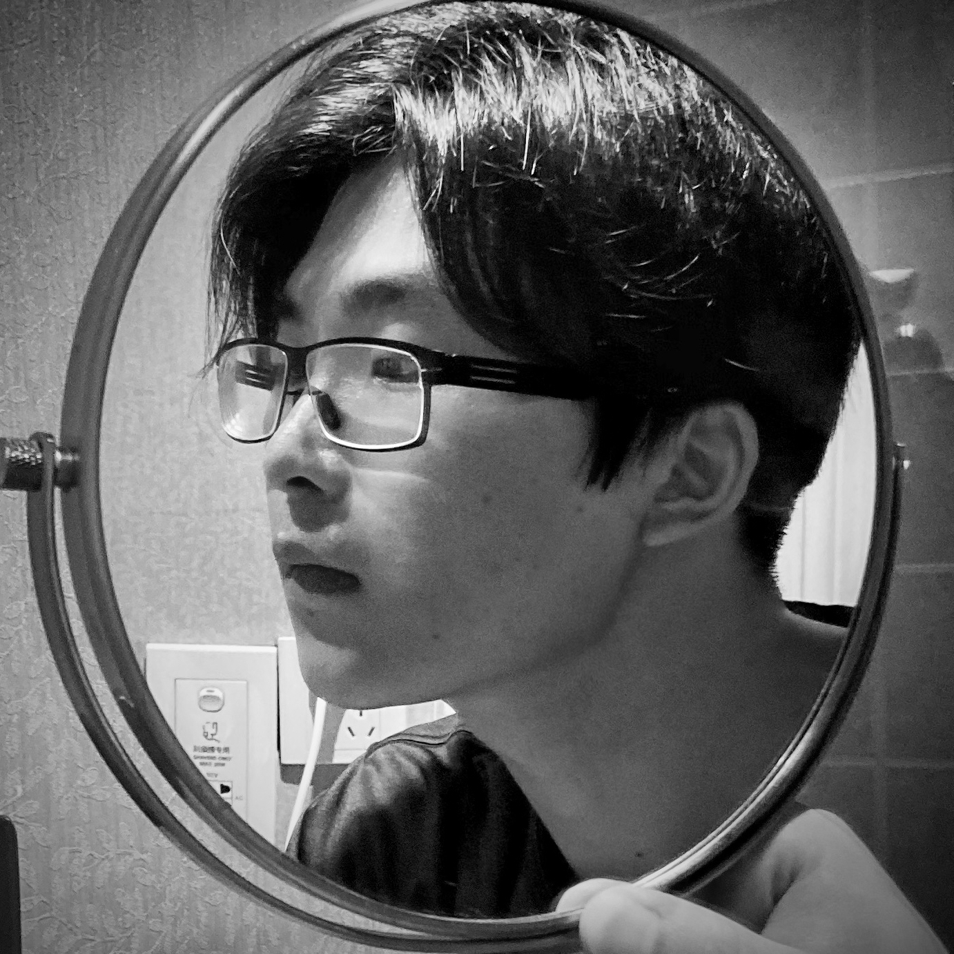 黄昊Haosky