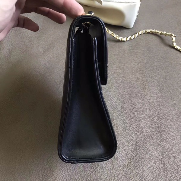 在你心目中,LV、PRADA、CHANEL 和 Dior 的