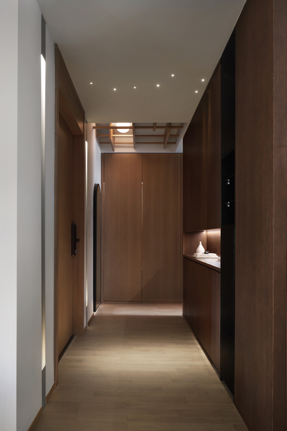 玄关的灯光设计