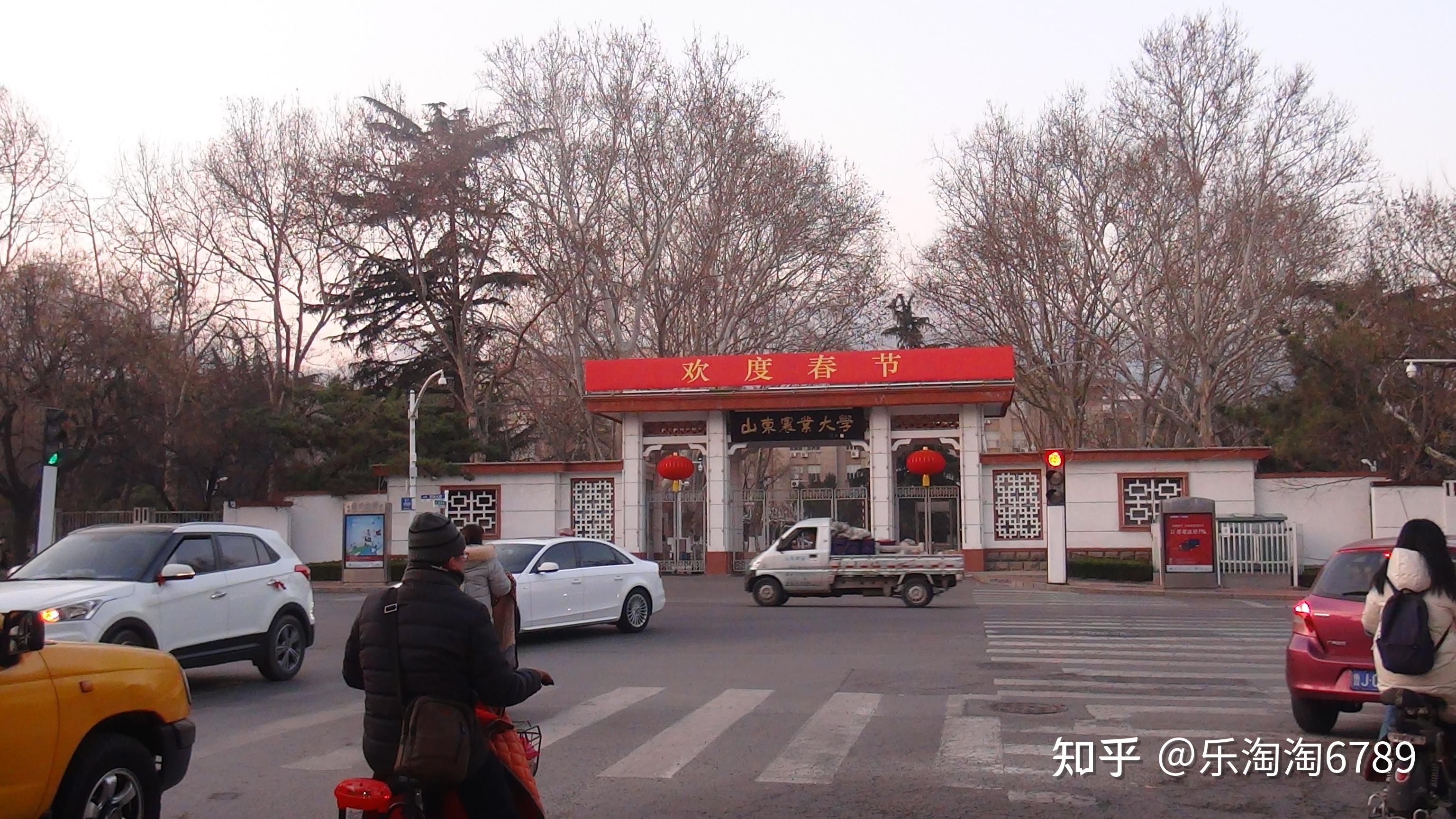 泰安一老街系雍正年间练兵教场得名里有当地著名的婚纱创意街