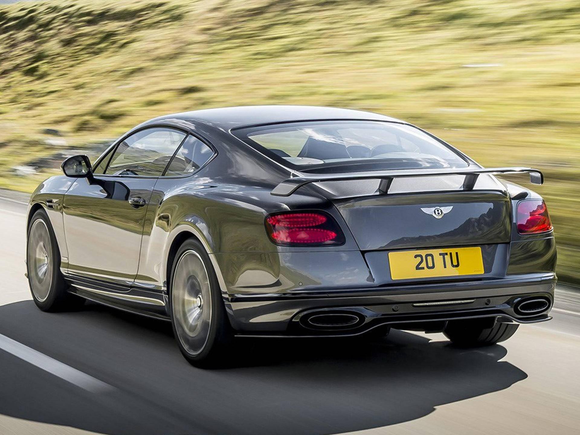 手工打造全世界最佳性能的豪华轿车,宾利在1997年被大众集团收购