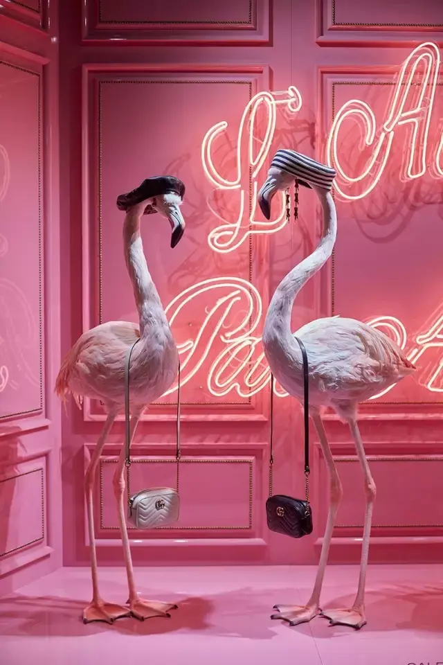 超级网红火烈鸟已经从泳池界火到家装界