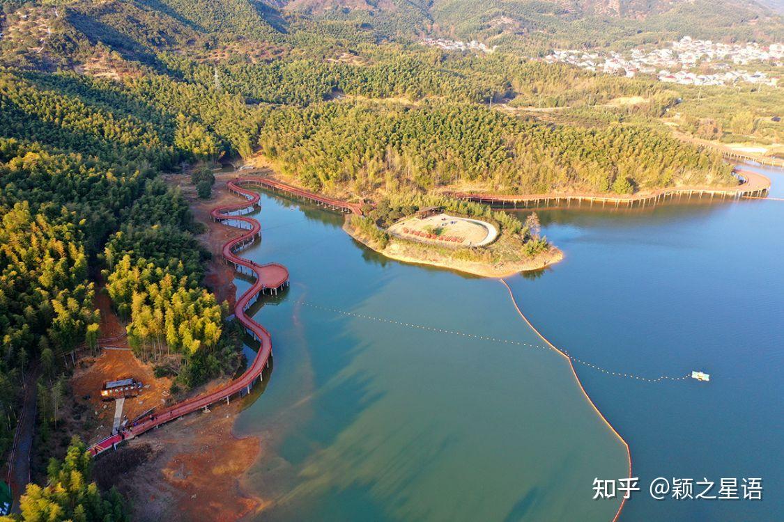 水上栈道,云湖仙境 颖之星语 旅游 英雄水库,位于宁波市江北区慈城镇