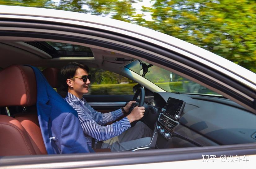 车如其人新精英人群为何偏偏认同这款车