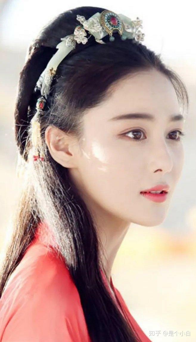 单看脸的话,哪些女明星有小说女主角的逆天颜