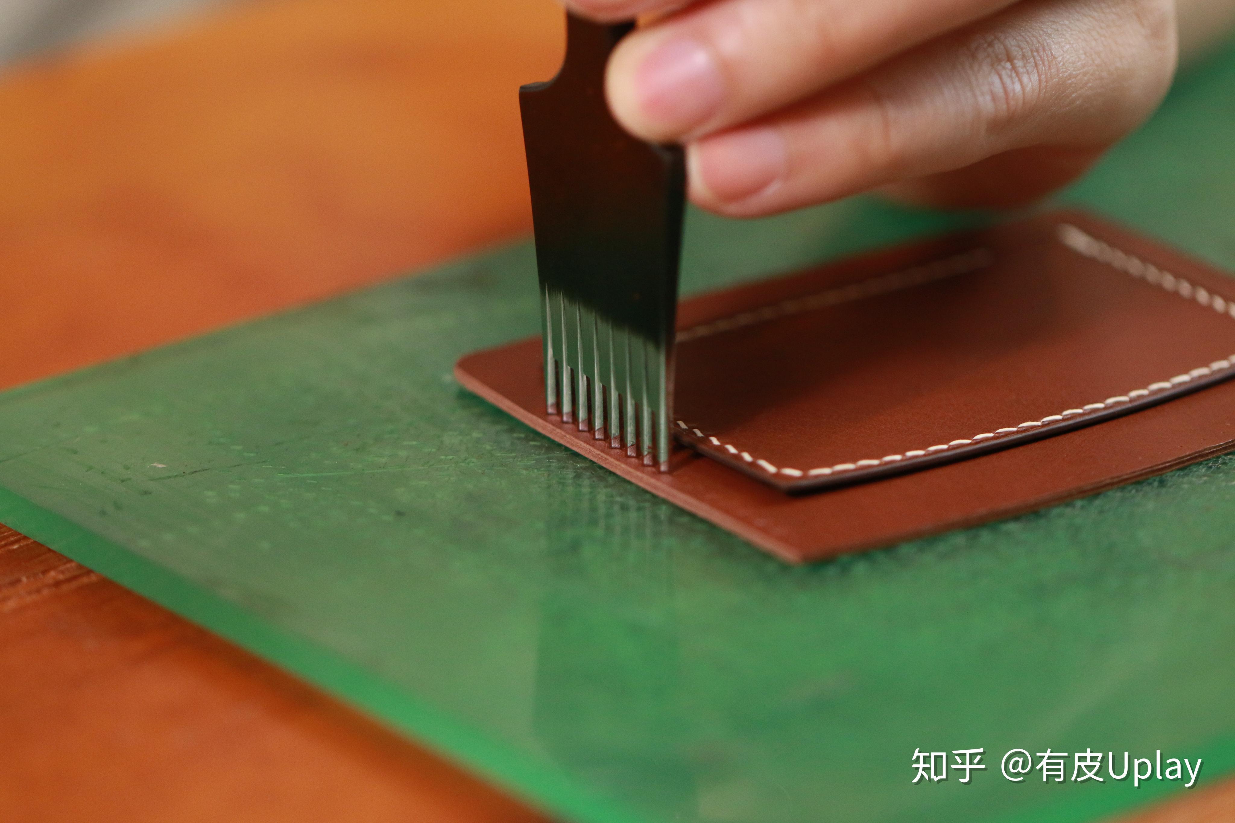 从这里,继续跳进手工皮具深坑!(内含基础卡包详细教程) - 知乎