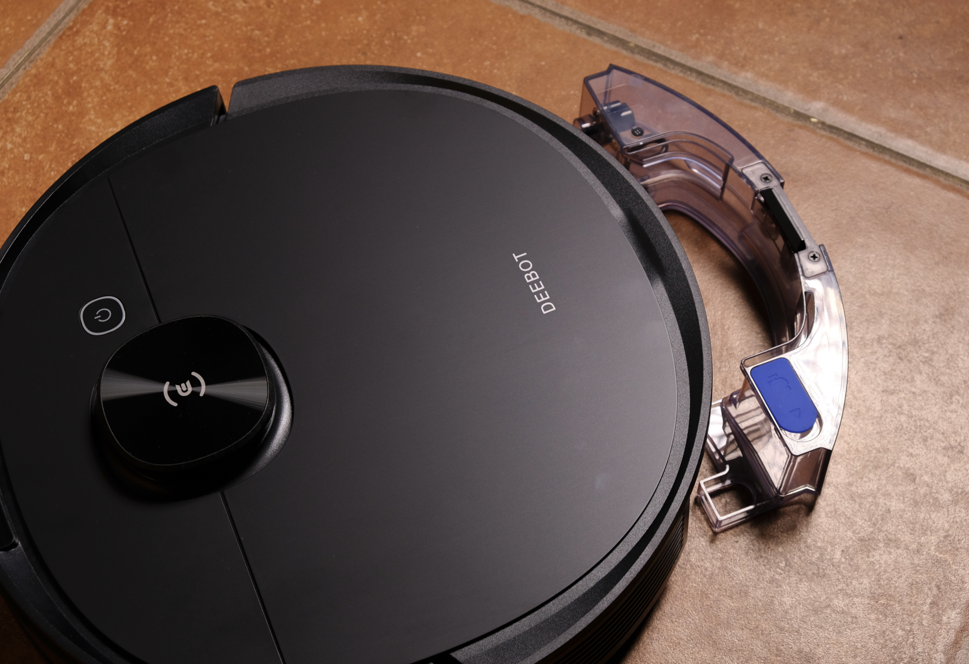 自动扫拖免洗除菌科沃斯n8pro除菌扫拖机器人体验评测