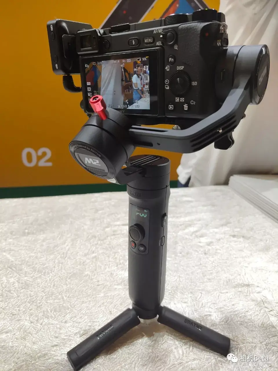 智云"百搭"稳定器云鹤m2发布,手机,运动相机,卡片机,微单通吃(内附