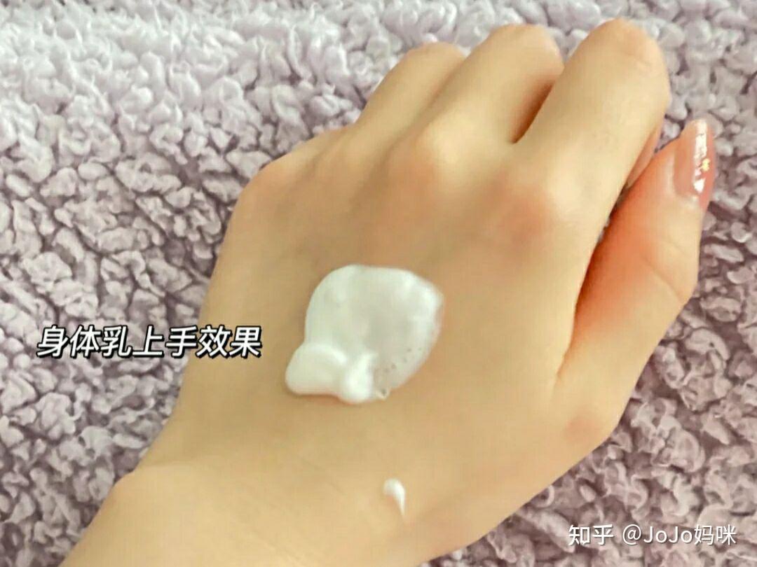 孕妇肚皮可以用身体乳吗(孕妇可以在肚子上抹身体乳吗)