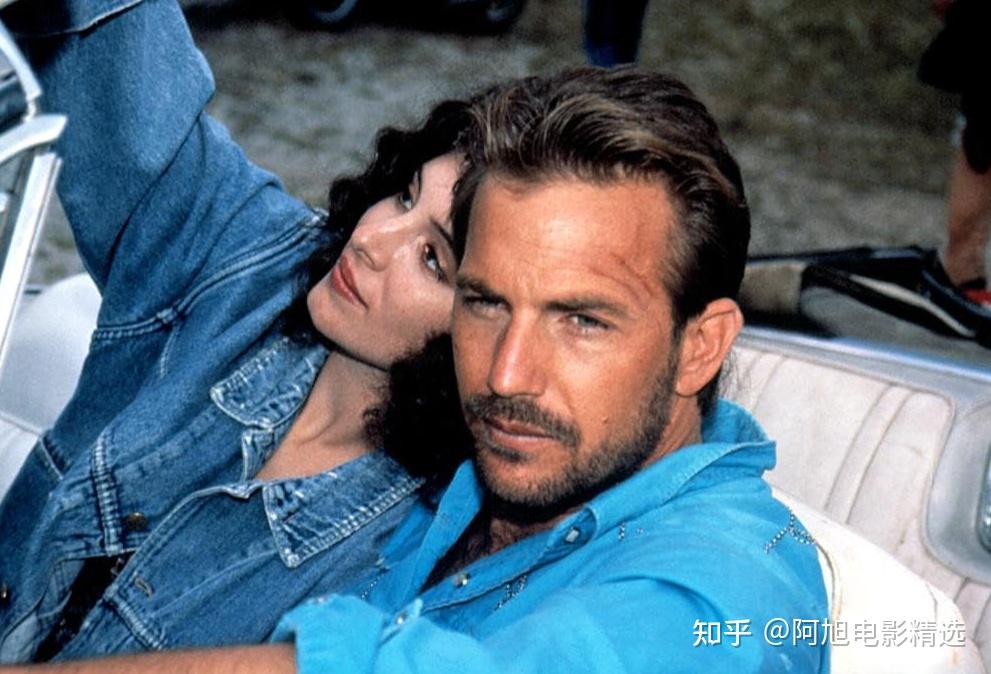 电影《满月疑云》,由约翰·贝利在1994年执导的一部美国爱情片,艾德
