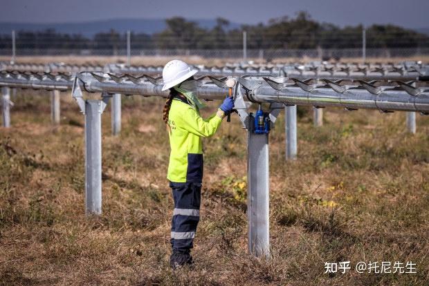 澳洲內政部移民預算大幅削減澳洲還好移民嗎