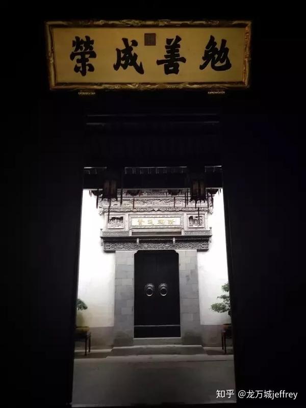龙万城说木 江南第一豪宅 遍布紫檀花梨的胡雪岩故居 知乎 龙万城说木 江南第一豪宅 遍布紫檀花梨的胡雪岩故居 知乎