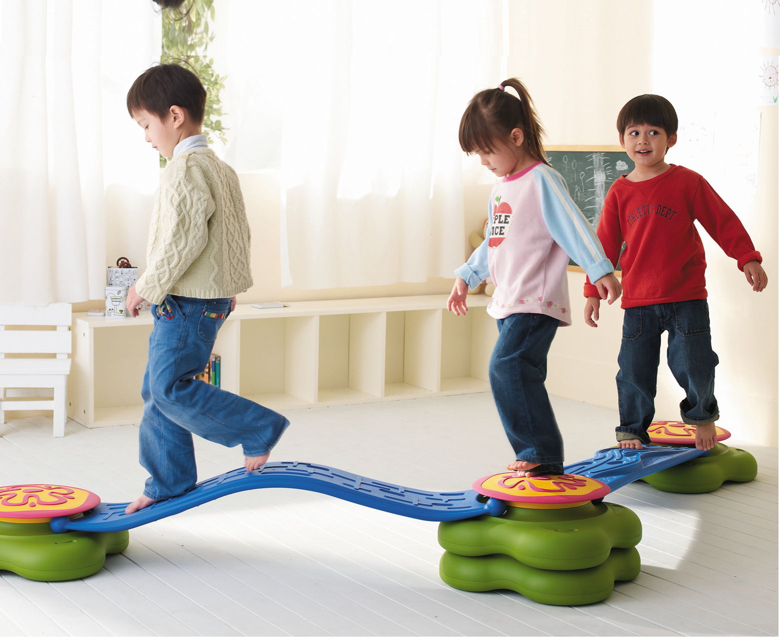 感觉统合的定义一旭日睿迪教育睿迪rd乐动感统特色课程亲子早教机构