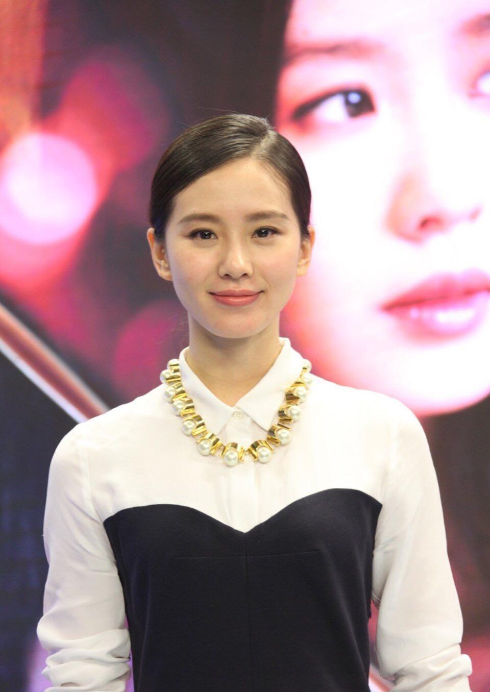 如何客观评价刘诗诗的长相气质